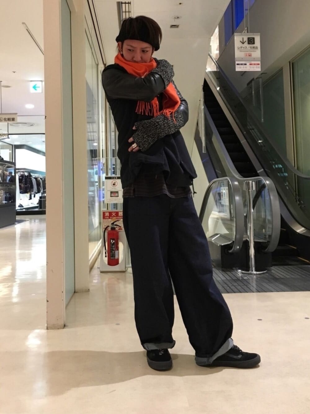 LAD MUSICIANのスタジャンを使った人気ファッションコーディネート - WEAR