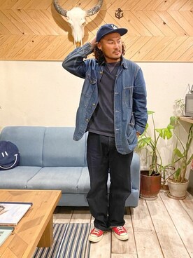 「MARINEDAY（マリンデイ）のアイテム」を使った、岸本 道徳さん（メンズ・177cm）の春コーディネート