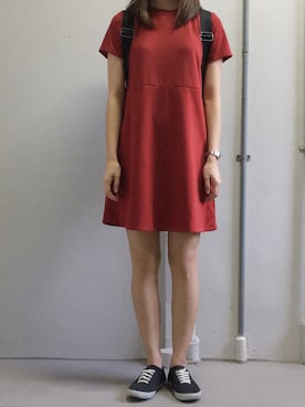 「FOREVER 21（フォーエバー トゥエンティーワン）のアイテム（スニーカー）」を使った、bさん（レディース・160cm）の秋コーディネート