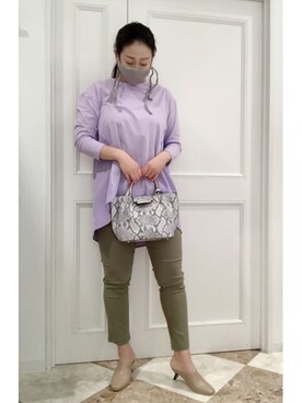 「Bou Jeloud（ブージュルード）のAラインバックタックTOPS（Tシャツ/カットソー、パープル系）」を使った、Yumi Ishiharaさん（レディース・170cm）の春コーディネート
