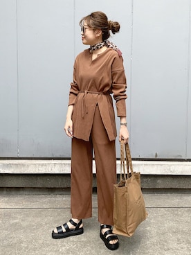 「LOWRYS FARM（ローリーズファーム）のアイテム（つなぎ/オールインワン）」を使った、まりおさん（レディース・166cm）の春コーディネート