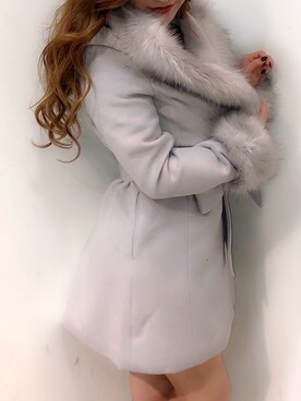 フレアラインファーフードコートを使った人気ファッション