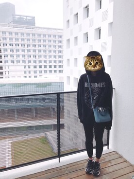 「PULL&BEAR（プルアンドベア）のアイテム（パーカー）」を使った、星星2只さん（レディース・167cm）の冬コーディネート