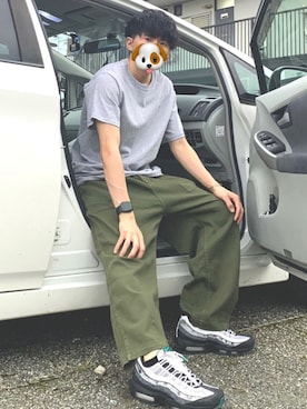 「Champion（チャンピオン）のアイテム（Tシャツ/カットソー）」を使った、しゃちょーさん（メンズ・169cm）の夏コーディネート