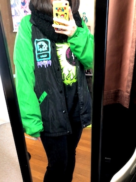 「MAGICAL MOSH MISFITS（マジカルモッシュミスフィッツ）のアイテム（ジャケット/アウター）」を使った、maru⌣̈⃝ ♡さん（レディース・150cm）の秋コーディネート