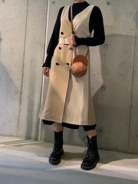 「JW Anderson（ジェイダブリューアンダーソン）のアイテム（ショルダーバッグ）」を使った、ioroiさん（レディース・169cm）の秋コーディネート