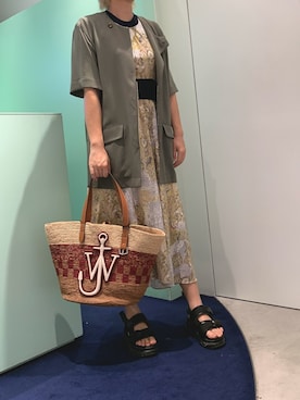 「JW Anderson（ジェイダブリューアンダーソン）のアイテム（バッグ）」を使った、ioroiさん（レディース・169cm）の夏コーディネート