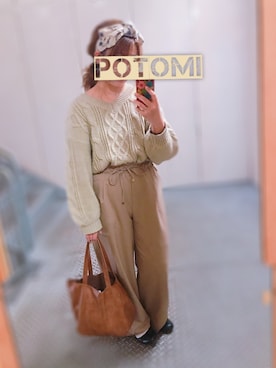 「Honeys（ハニーズ）のアイテム（ヘアアクセサリー）」を使った、kotomiさん（レディース・152cm）の冬コーディネート