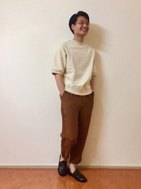 「CHAMULA（チャムラ）のアイテム（スリッポン）」を使った、中島さん（メンズ・175cm）の春コーディネート