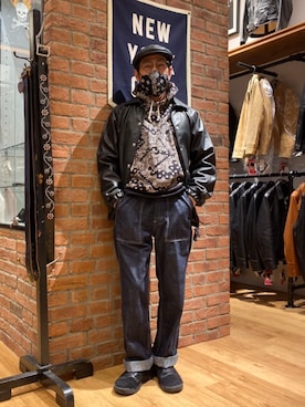 「schott（ショット）のアイテム（スタジャン）」を使った、総料理長（schottのイケオジ）さん（メンズ・170cm）の冬コーディネート