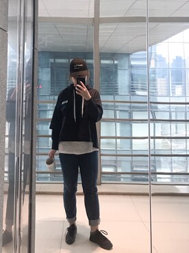 「KRIZIA（クリツィア）のアイテム」を使った、mooncattieさん（レディース・165cm）の秋コーディネート