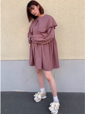 「ミニワンピ」｜小山梨奈さん（レディース・166cm）の春コーディネート