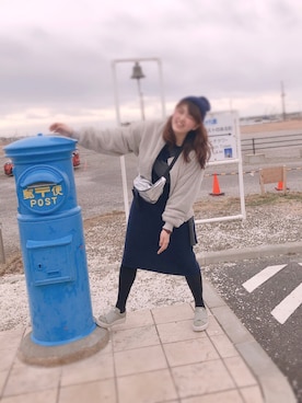 「アイテム（ボディバッグ/ウエストポーチ、シルバー系）」を使った、えりたさん（レディース・167cm）の冬コーディネート