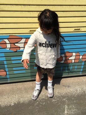 「NEW BALANCE（ニューバランス）の◆new balance KV996（スニーカー）」を使った、miiさん（キッズ・100cm）の春コーディネート