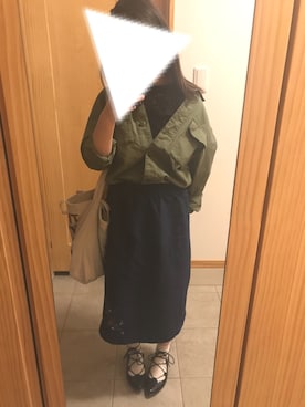 「UNIQLO（ユニクロ）のアイテム（ミリタリージャケット、グリーン系）」を使った、まいる。さん（レディース）の春コーディネート