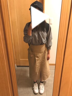 「Right-on（ライトオン）の【BACK NUMBER】ギャザーオフショルダー2WAYブラウス（シャツ/ブラウス、ブラック系）」を使った、まいる。さん（レディース）の秋コーディネート