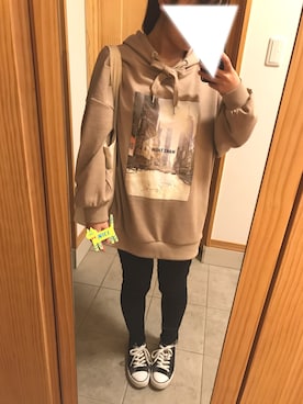 「INGNI（イング）のアイテム（スウェット、ベージュ系）」を使った、まいる。さん（レディース）の秋コーディネート