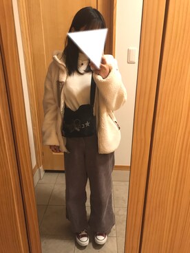 「NICE CLAUP（ナイスクラップ）のアイテム（パンツ、ブラウン系）」を使った、まいる。さん（レディース）の秋コーディネート