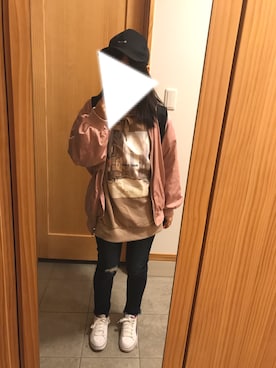 「INGNI（イング）のアイテム（スウェット、ベージュ系）」を使った、まいる。さん（レディース）の秋コーディネート