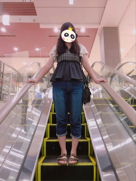 「B.L.U.E（ビーエルユーイー）のアイテム（パンツ）」を使った、ちぇる⋆゜さん（レディース・161cm）の夏コーディネート