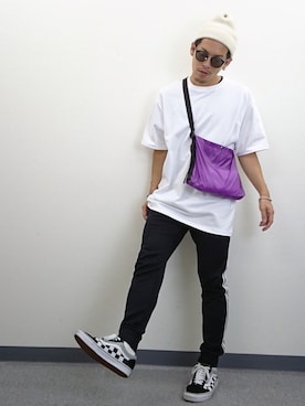 「サコッシュ」｜「アイテム（雑貨/ホビー）」を使った、YANCHAさん（メンズ・167cm）の秋コーディネート