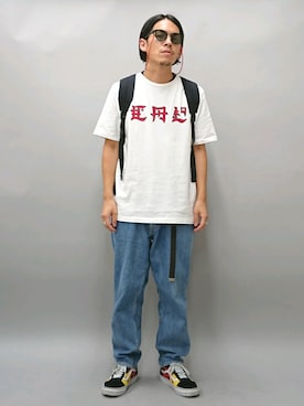「Tシャツ×デニム」｜「アイテム（財布/小物）」を使った、YANCHAさん（メンズ・167cm）の秋コーディネート