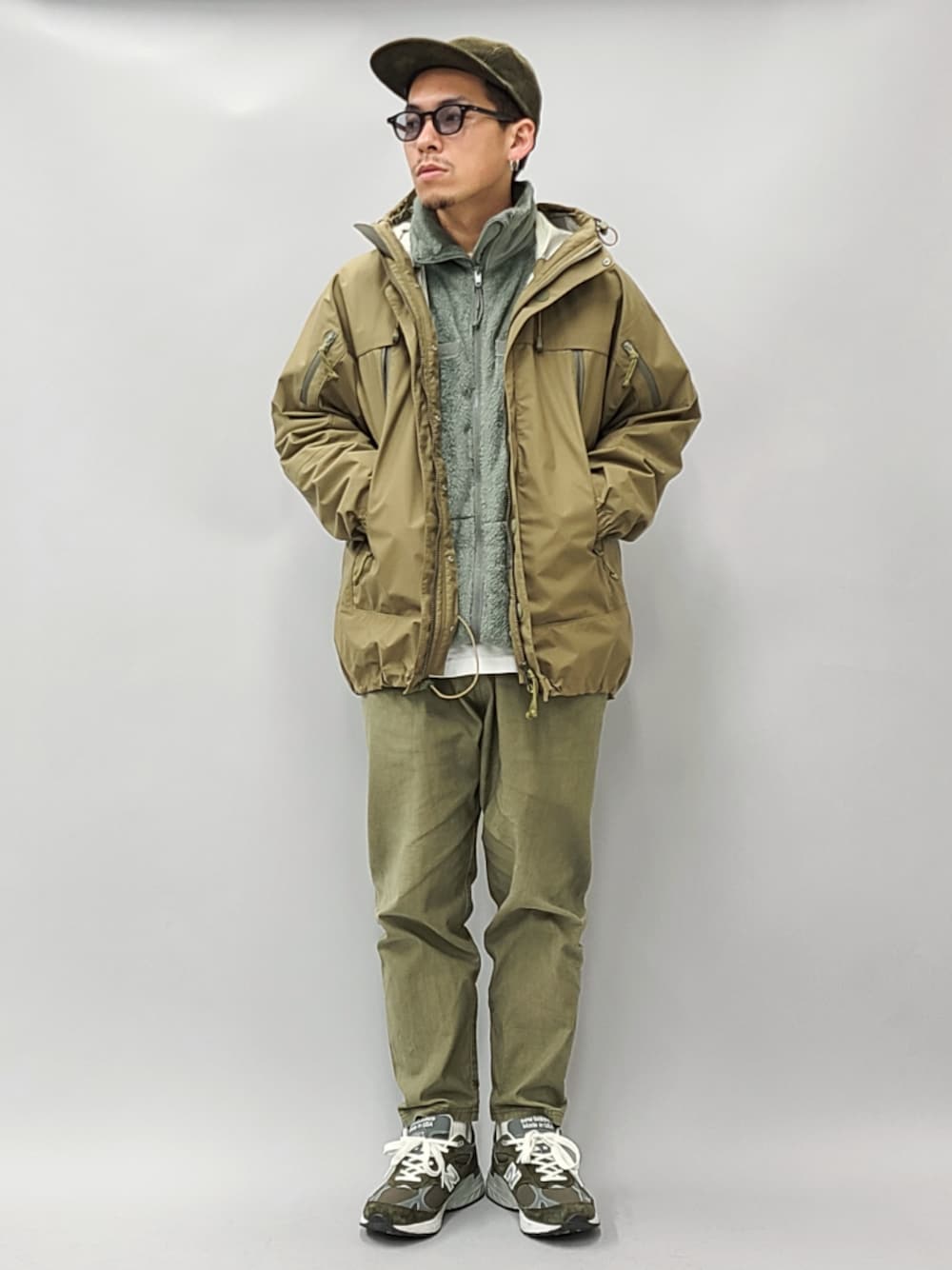 YANCHA｜BEAMS SURF SK8のマウンテンパーカーを使ったコーディネート 