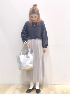 「earth music&ecology（アースミュージックアンドエコロジー）のアイテム（バレエシューズ、ブラック系）」を使った、とば  もえかさん（レディース・158cm）の春コーディネート