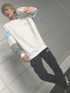 「VANS（バンズ）のアイテム（スウェット）」を使った、りょーくんさん（メンズ・178cm）の秋コーディネート