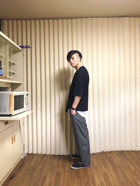 「ADPOSION（アドポーション）のアイテム（スリッポン）」を使った、さるさん（メンズ・173cm）の秋コーディネート