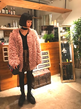 「GALLERIE（ギャレリー）のアイテム（Tシャツ/カットソー）」を使った、YURIAさん（レディース・156cm）の冬コーディネート