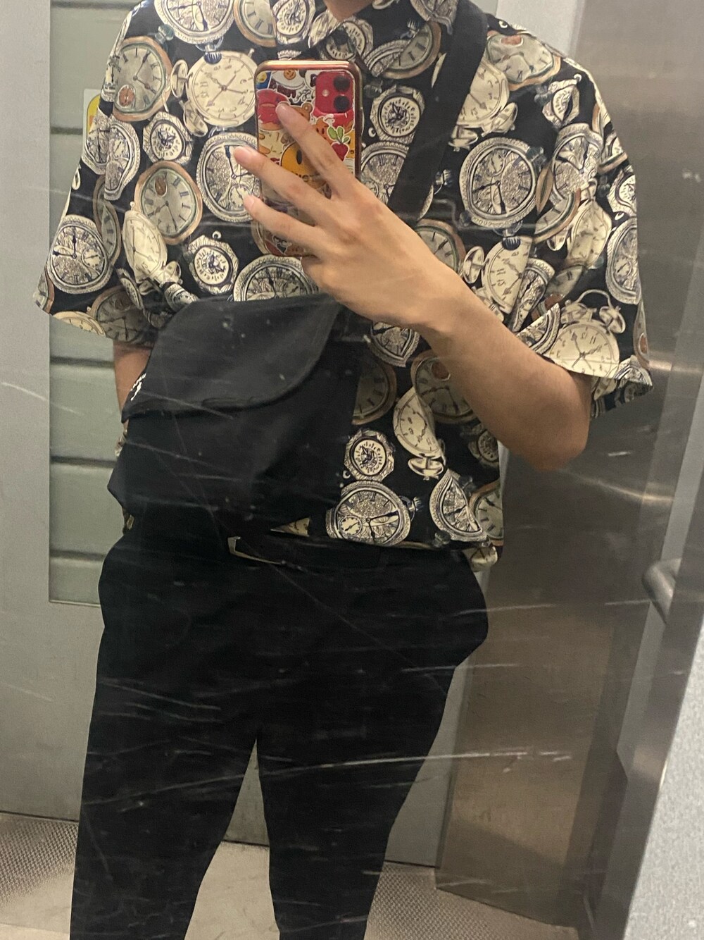 「これが私をアゲる服、休日コーデ、夏コーデ、ワイシャツ、スラックス、SPINNS、KANGOL、GU、いいね、save、フォローお願いします🤑」｜「SPINNSのアイテム（トップス、その他）」を使った、たいがぁさん（メンズ・182cm）の春コーディネートの1枚目の写真