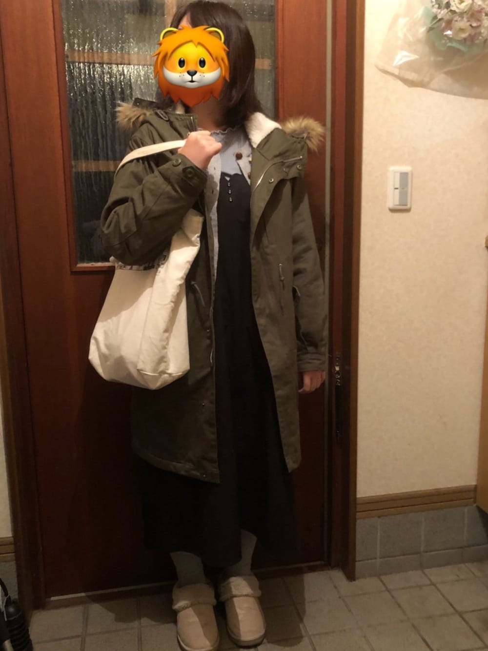 「ゆるコーデ、カジュアルコーデ、秋冬コーデ、休日コーデ、お洒落さんとつながりたい、長身女子」｜「ConfirmのConfirm / コンファーム 裏ボアモッズコート（モッズコート、グリーン系）」を使った、ゆうさん（レディース・164cm）の秋コーディネートの1枚目の写真