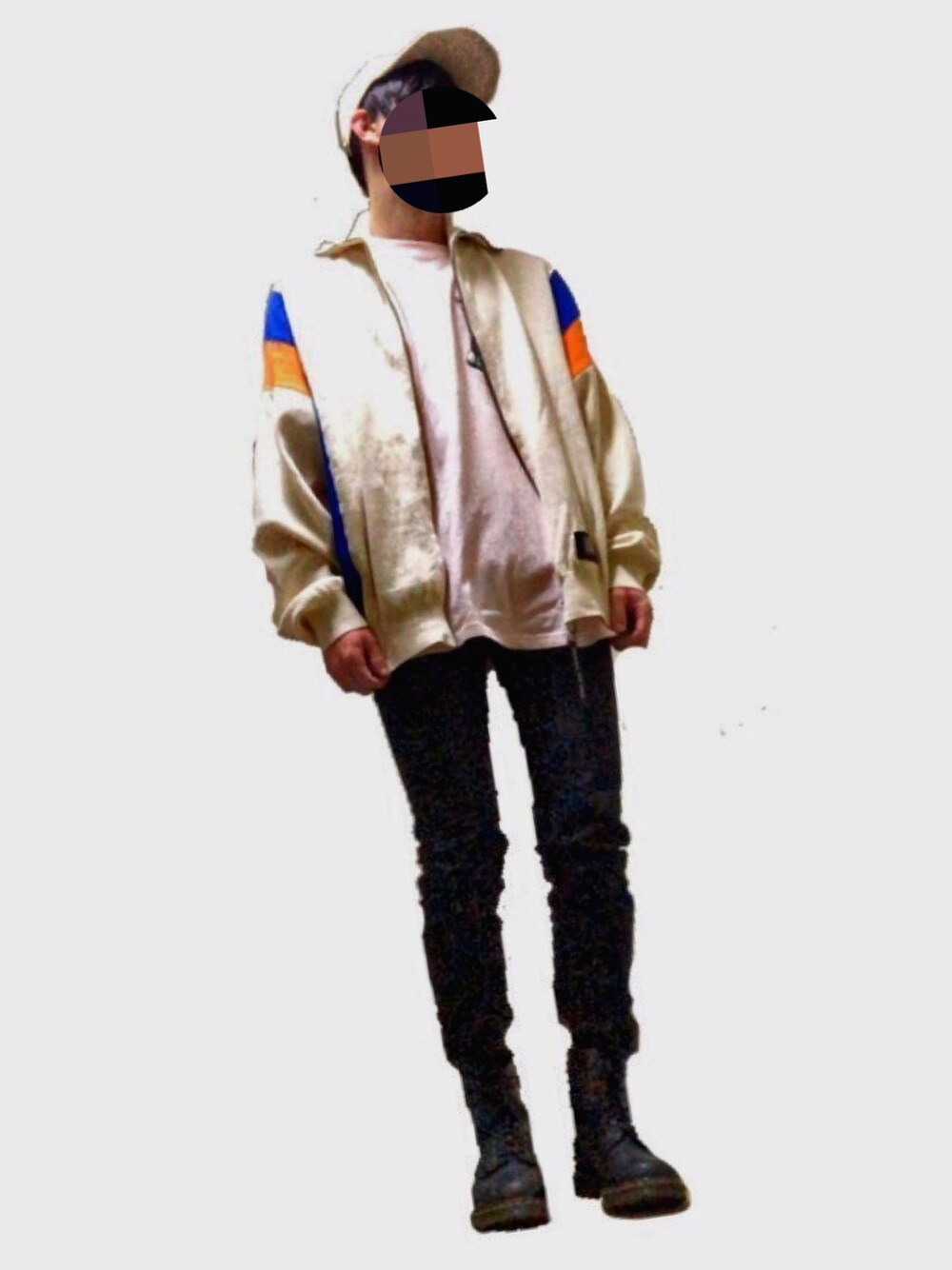 「はるコーデ、スキニーパンツ、ラフ、Dr.Martens、ZARA、BEAMS、GIVENCHY、ゆるコーデ」｜「GIVENCHYのアイテム（キャップ、ベージュ系）」を使った、デュゥギさん（メンズ・173cm）の冬コーディネートの1枚目の写真