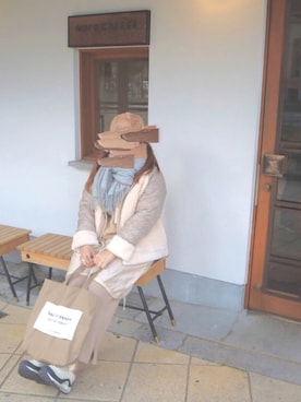 「カフェ巡り」｜「アイテム（その他アウター）」を使った、tbさん（レディース・160cm）の冬コーディネート