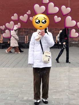 「TYAKASHAのアイテム（バッグ）」を使った、森林公園さん（レディース・163cm）の冬コーディネート