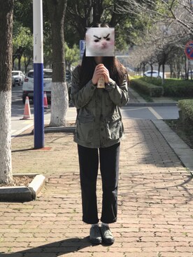 「H&M（エイチ・アンド・エム）のアイテム（デニムジャケット、グリーン系）」を使った、森林公園さん（レディース・163cm）の春コーディネート