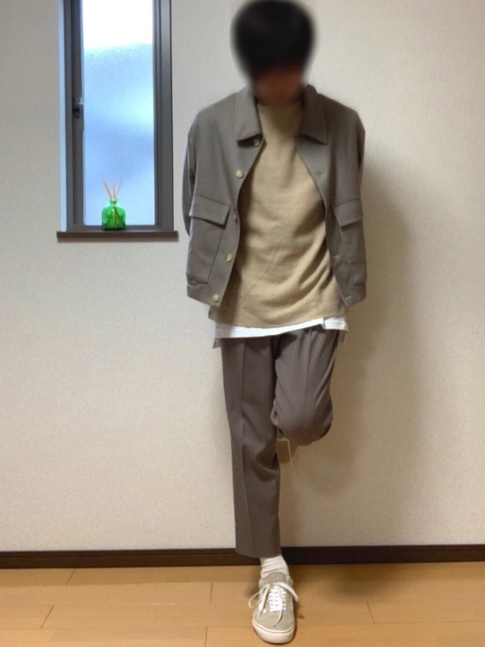 「おうちファッション、大学生、春コーデ、LIDnM、WYM LIDNM、ワントーンコーデ、ブルゾン」｜「LIDNMのアイテム（セットアップ、その他）」を使った、ぽんぬ🪡さん（メンズ・175cm）の春コーディネートの1枚目の写真