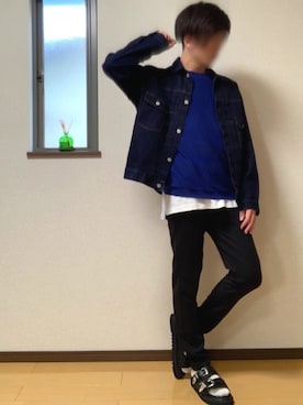 「部屋撮り」｜「アイテム（デニムジャケット）」を使った、ぽんぬ🪡さん（メンズ・175cm）の春コーディネート