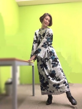 「＃ワンピース」｜「アイテム（スリッポン）」を使った、園崎未恵 Sonozaki Mieさん（レディース・155cm）の春コーディネート