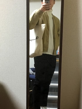 「STUDIOUS BLUE（ストゥディオスブルー）のアイテム（ニット/セーター）」を使った、シロクマさん（メンズ・174cm）の秋コーディネート