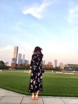 「アイテム（シャツワンピース）」を使った、还是子莹さん（レディース・168cm・20代）の春コーディネート