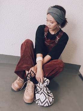 「厚底」｜「アイテム（オールインワン・サロペット）」を使った、remiさん（レディース・158cm）の秋コーディネート