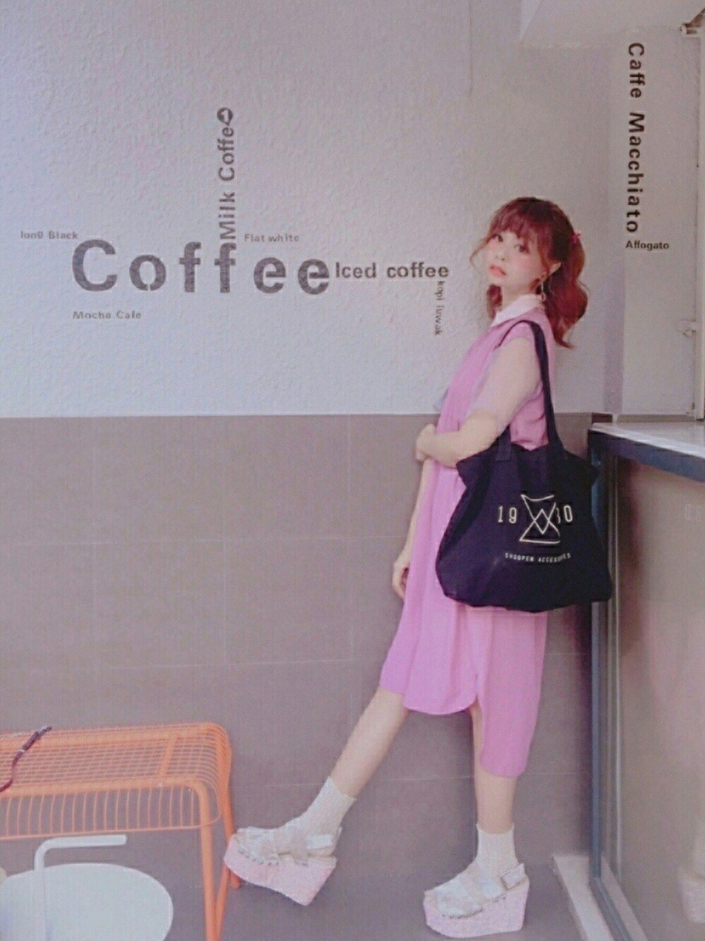 「休日スタイル、カジュアル、夏コーデ、プチプラコーデ、ootd、fashion、夏祭り、きれいめカジュアル、ピンク、狂わせピンク」｜「merry jennyのﾎﾞｯｸｽｼｬﾂﾜﾝﾋﾟｰｽ（ワンピース、パープル系）」を使った、YokiChenさん（レディース・158cm）の夏コーディネートの1枚目の写真