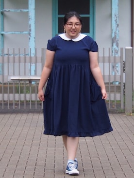 「アイテム（イヤリング）」を使った、真名愛恵さん（レディース・163cm・20代）の秋コーディネート