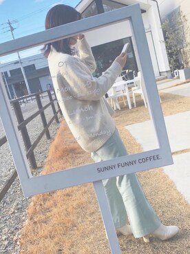 「LOWRYS FARM（ローリーズファーム）のストレッチヒールブーツ　851418（ブーツ）」を使った、minaさん（レディース・160cm）の冬コーディネート