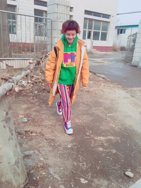 闲鱼@shixin1993さん（レディース・164cm）の冬コーディネート