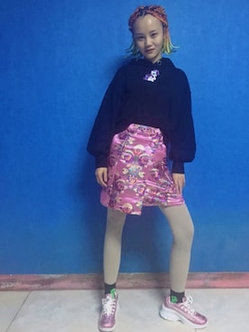 「WC（ダブル シー）のアイテム（スニーカー）」を使った、闲鱼@shixin1993さん（レディース・164cm）の冬コーディネート