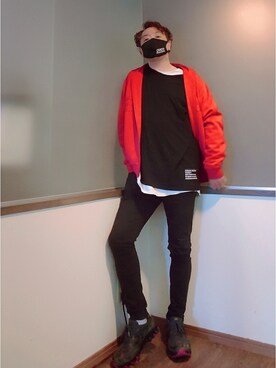 ブルゾンを使った 赤 のメンズ人気ファッションコーディネート Wear