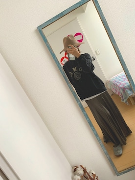 「Deuxieme Classe（ドゥーズィエムクラス）のアイテム（スウェット）」を使った、たぬきさん（レディース・153cm）の秋コーディネート
